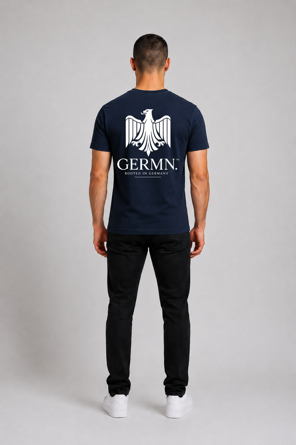 Germn - Basic T-Shirt