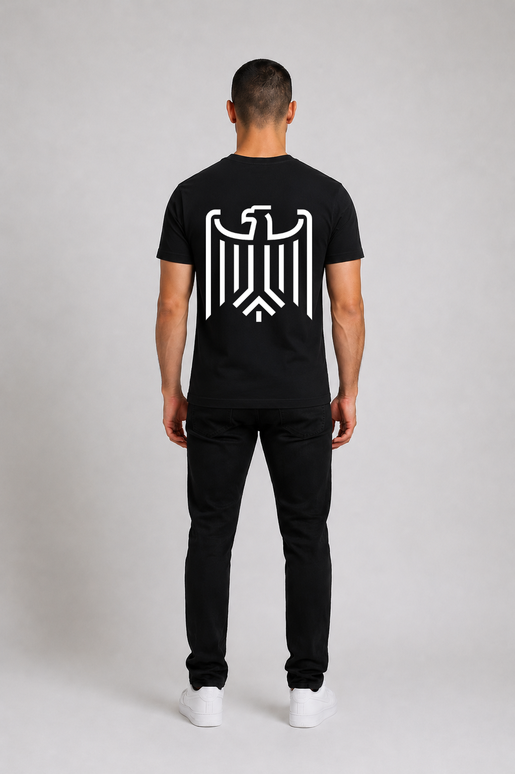 Adler - Basic T-Shirt